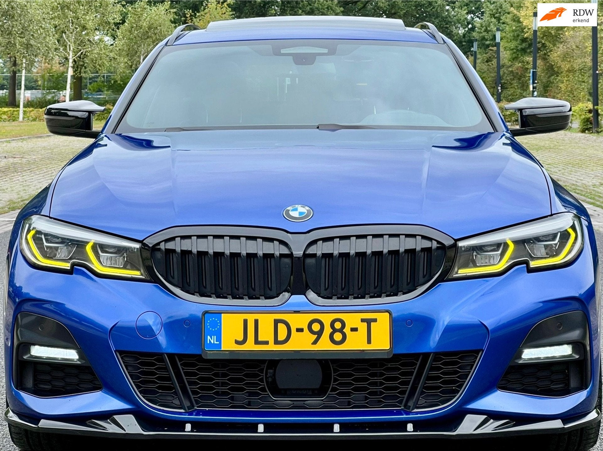 BMW 3-serie Touring 330e xDrive M PAKKET/HUD/LASER/PANO 2021, Auto's, 1998 cc, Gebruikt, 4 cilinders, 1865 kg
