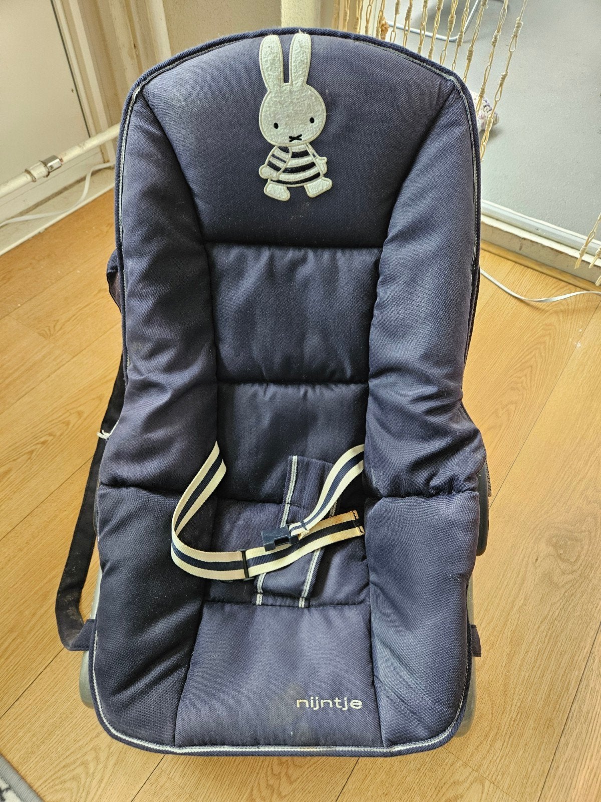 nijntje wipstoeltje, Kinderen en Baby's, Ophalen of Verzenden, Gebruikt, Wipstoel