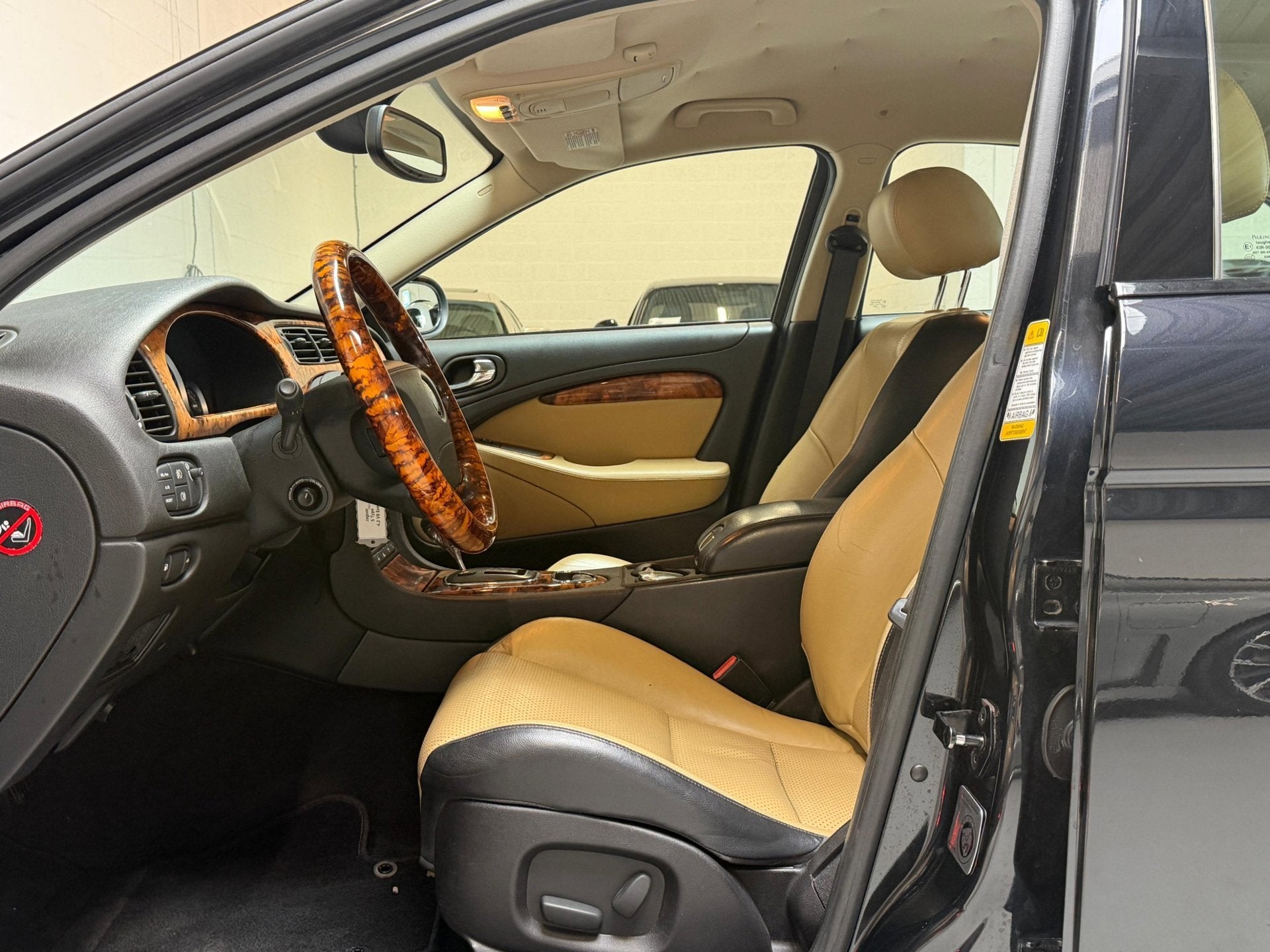 Jaguar S-type 4.2 V8 Executive - LEDER - NAVI - TELEFOON - S, Auto's, Jaguar, Automaat, Achterwielaandrijving, Gebruikt, 1850 kg