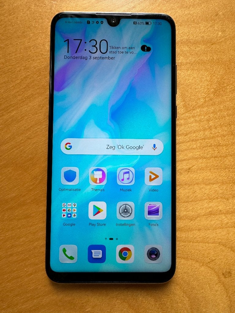 Huawei P30 Lite • 128GB • Wit • Android + Lader [Z.G.A.N.], Wit, Touchscreen, Ophalen of Verzenden, Zo goed als nieuw