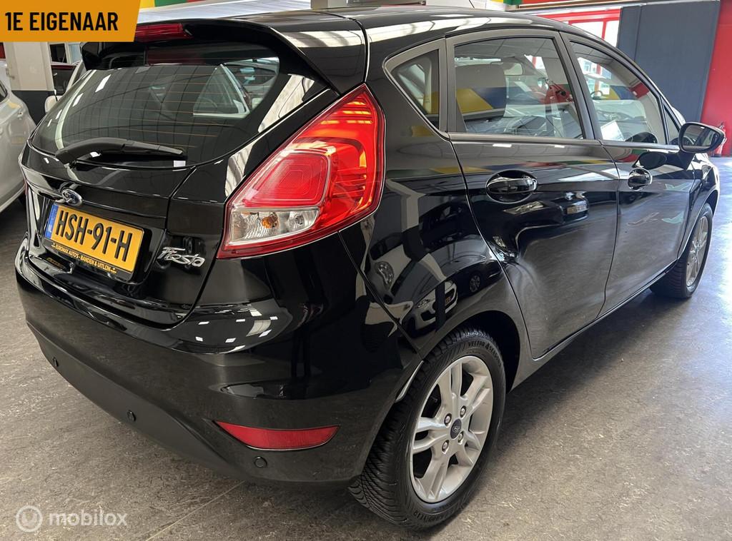Ford Fiesta 1.0 Style Ultimate 2016 - rijklaar! - Distr vrv!, Voorwielaandrijving, Stof, Gebruikt, 525 kg