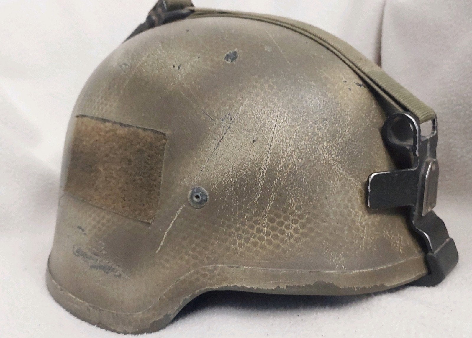 Nederlandse M95 kevlar helm., Ophalen of Verzenden, Landmacht, Nederland, Helm of Baret