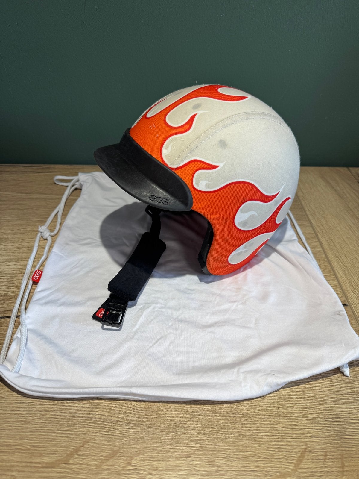2x EGG Helmets Kinderhelmen met accessoires, Ophalen of Verzenden, Gebruikt, S, Jongen of Meisje