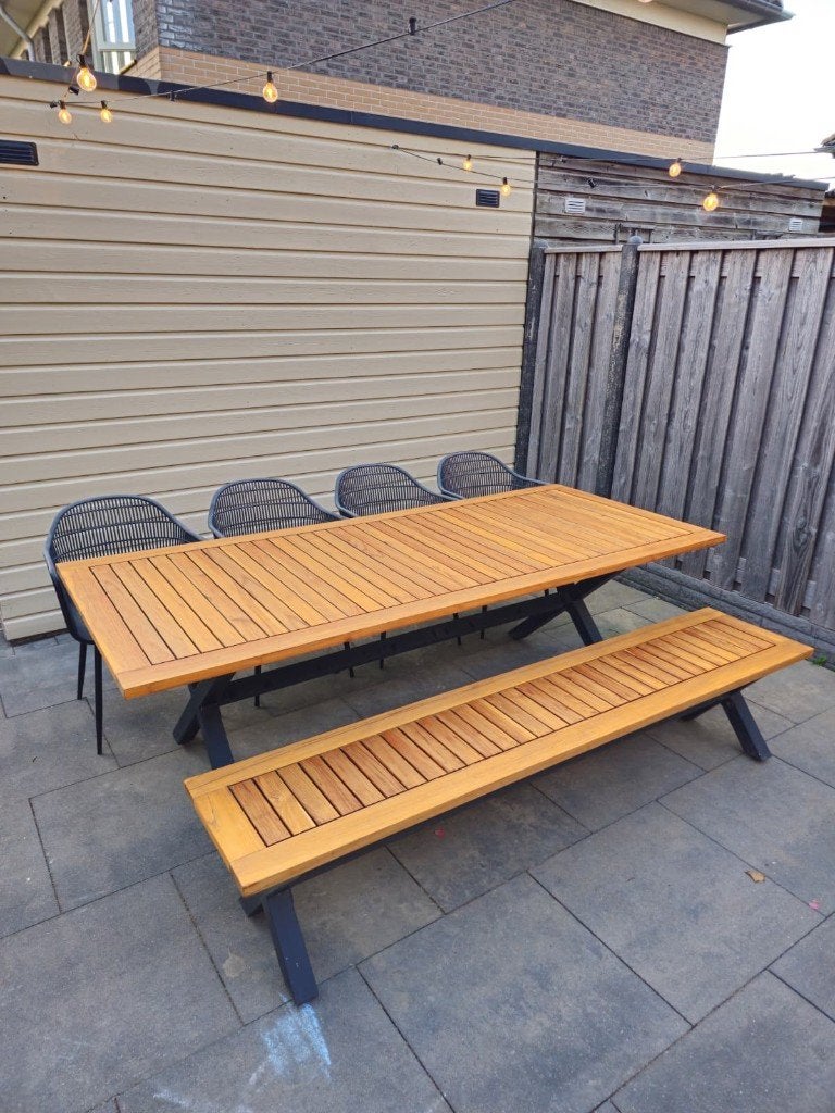 Luxe Yoi Wakai complete tuinset! / Tafel + bank + 4x stoelen, Ophalen, Teakhout, Zo goed als nieuw, Rechthoekig