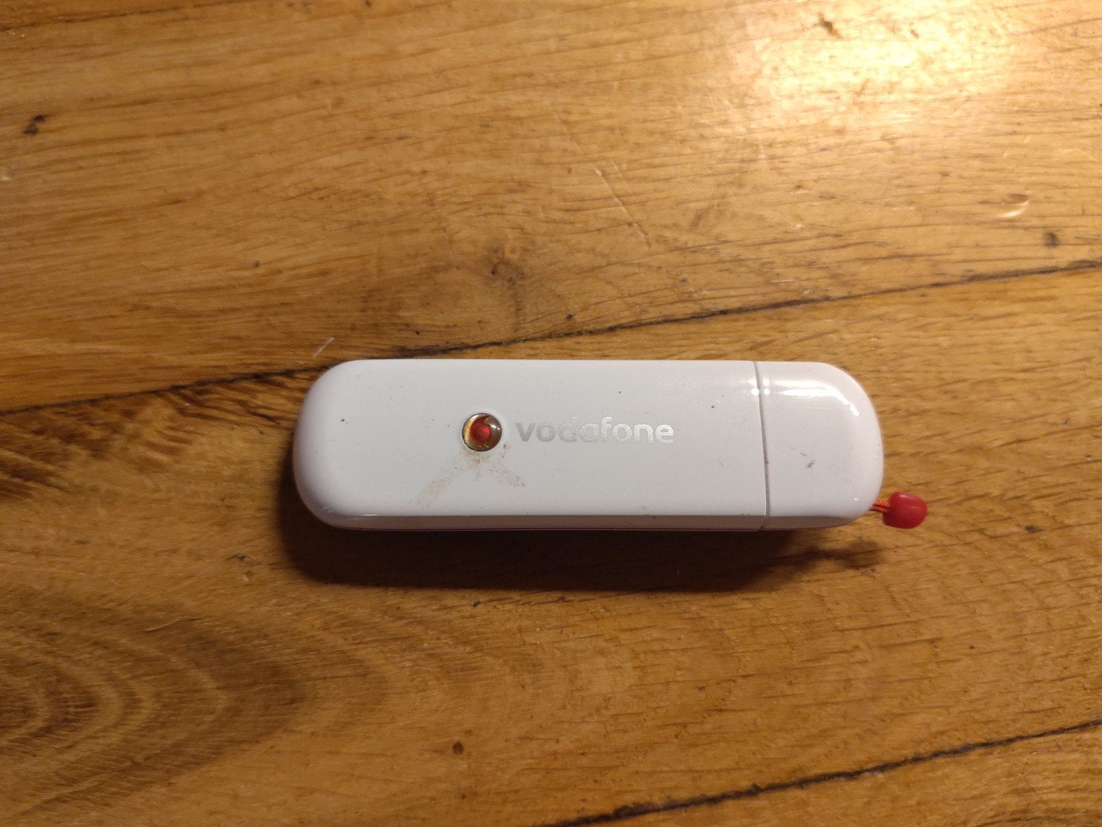 Vodafone E172 USB modem, simlock vrij, Ophalen of Verzenden, Gebruikt, Overige typen, Universeel