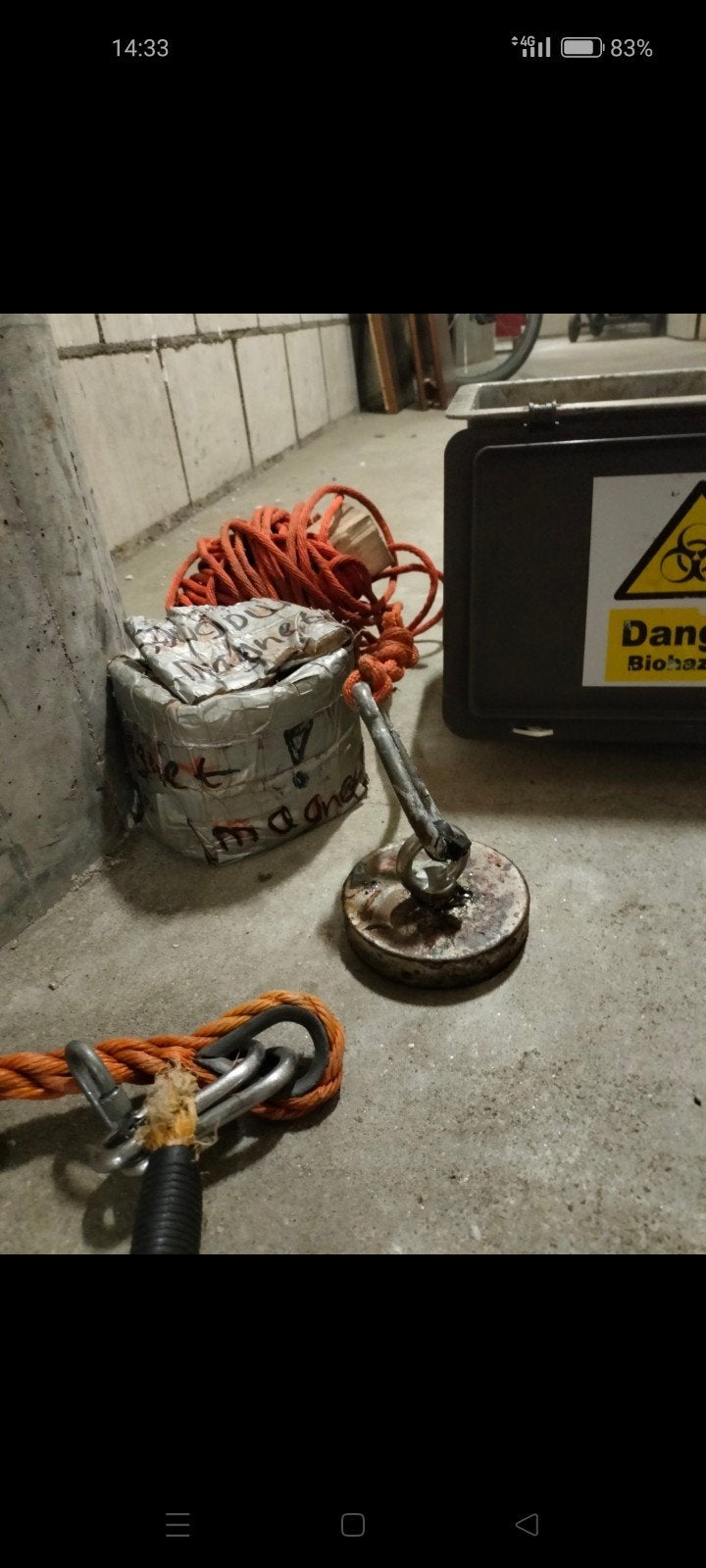 Magnetar 800kg vismagneet voor magneetvissen in kistje, Hobby en Vrije tijd, Ophalen of Verzenden, Gebruikt, Overige merken
