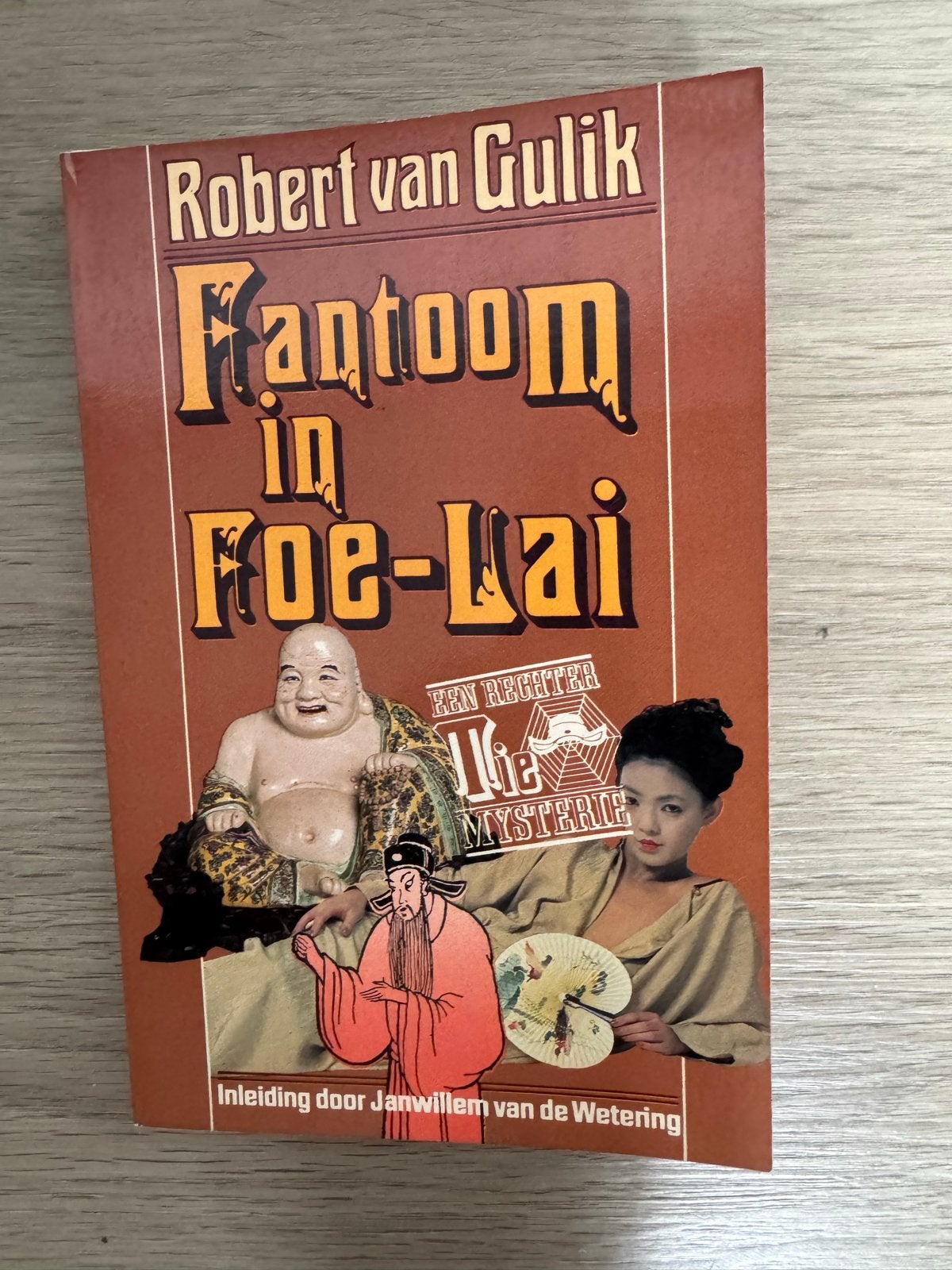 Fantoom in Foe-Lai - Robert van Gulik (Rechter Tie), Ophalen, Zo goed als nieuw