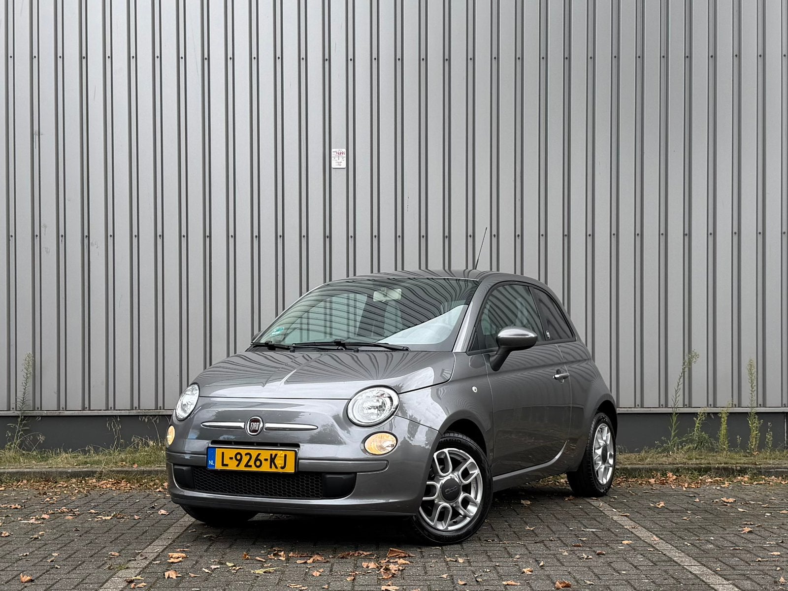 Fiat 500 1.2 | Schermpje | Lage KM | Luxe en comfort | APK |, Verwarmde buitenspiegels, 4 cilinders, 840 kg, Leder en Stof