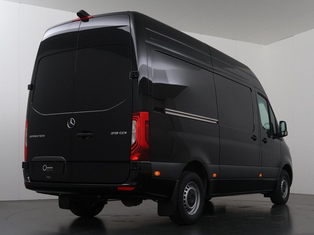 Mercedes-Benz Sprinter 319 L2H2 RWD SELECT | LED | BPM VRIJ, Automaat, Zwart, Bedrijf, Diesel