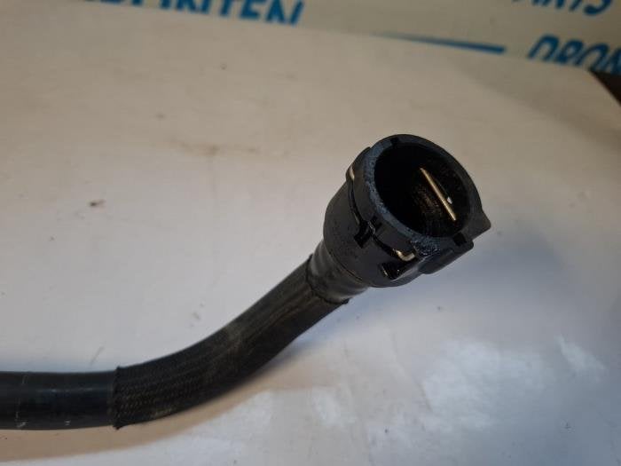 Radiateurslang van een Alfa Romeo Stelvio, Gebruikt, -, Verzenden, -