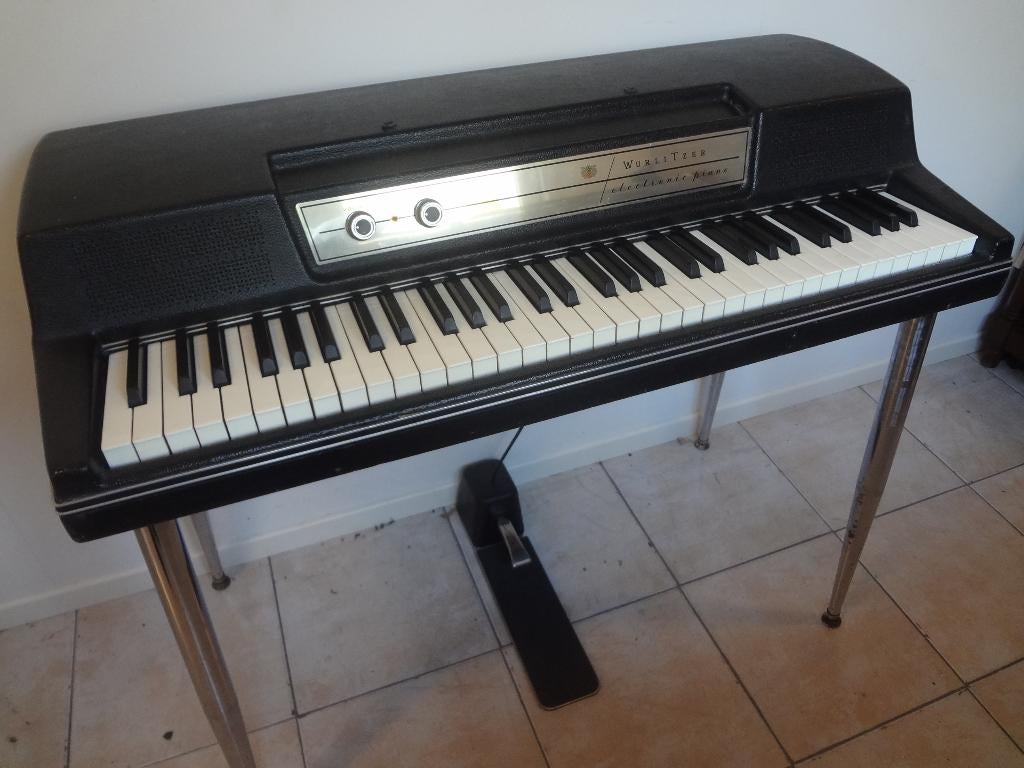 Wurlitzer 200 piano FOREST GREEN met restauratie en garantie, Gebruikt, Ophalen, Overige merken, Met standaard