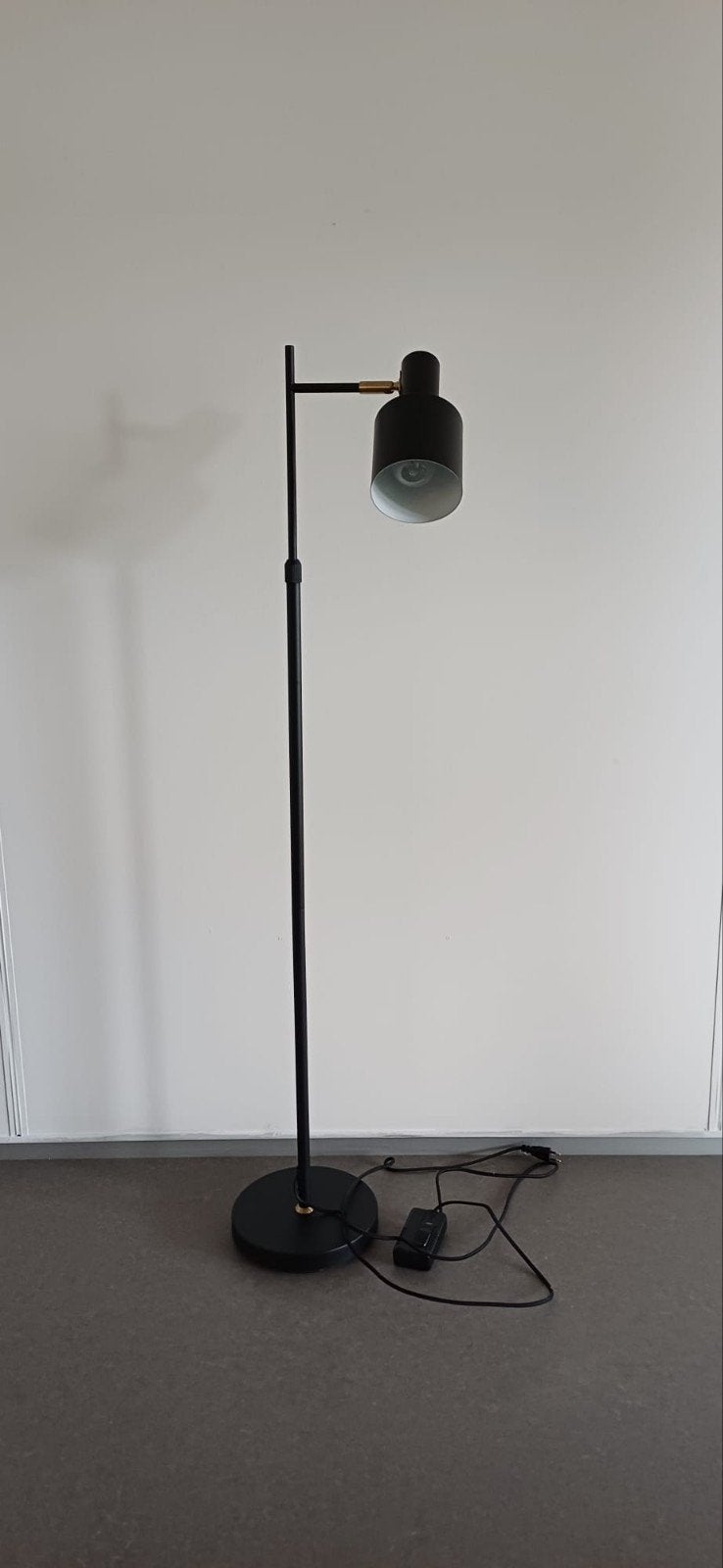 Mooie staande lamp (Zwart), Ophalen, Zo goed als nieuw, 150 tot 200 cm