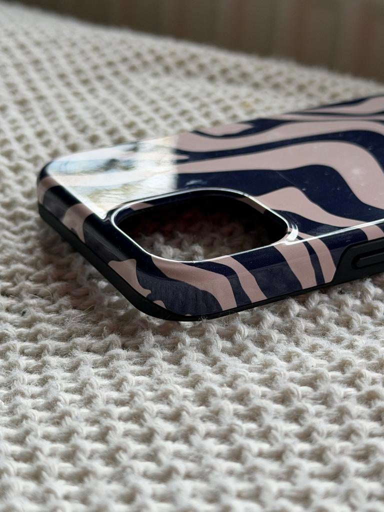 BURGA hoesje iPhone 13 - Zo goed als nieuw, Ophalen of Verzenden, Zo goed als nieuw, IPhone 13, Hoesje of Tasje