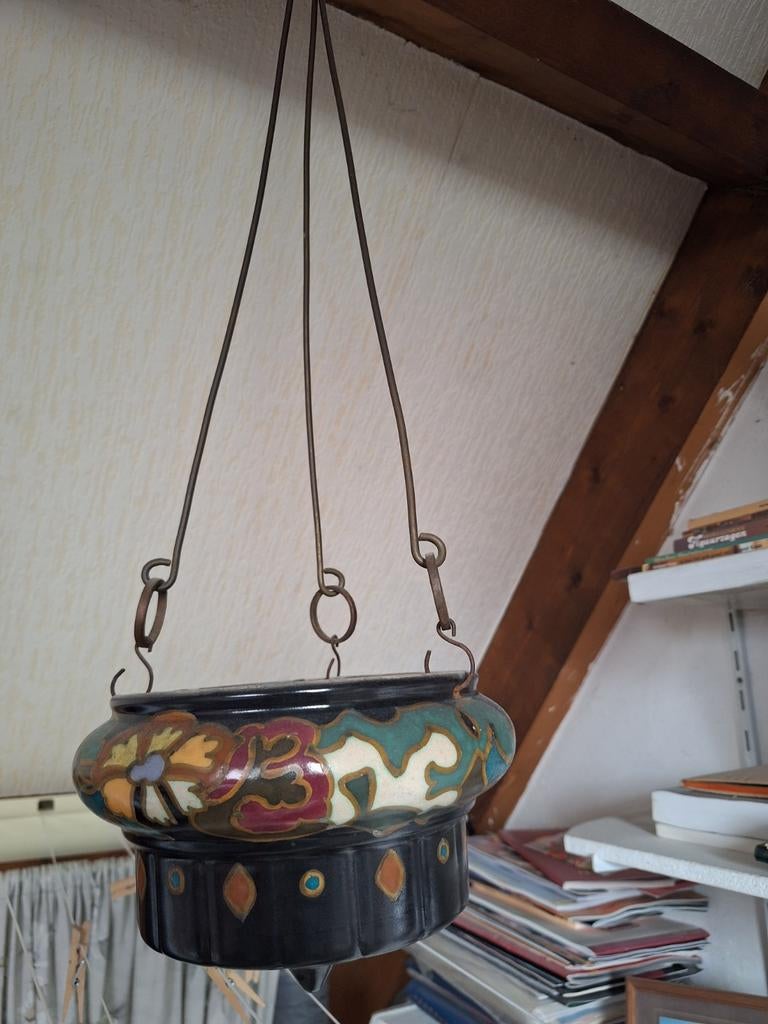 Te koop: Plateel hangende bloempot, Antiek en Kunst, Antiek | Lampen, Ophalen of Verzenden