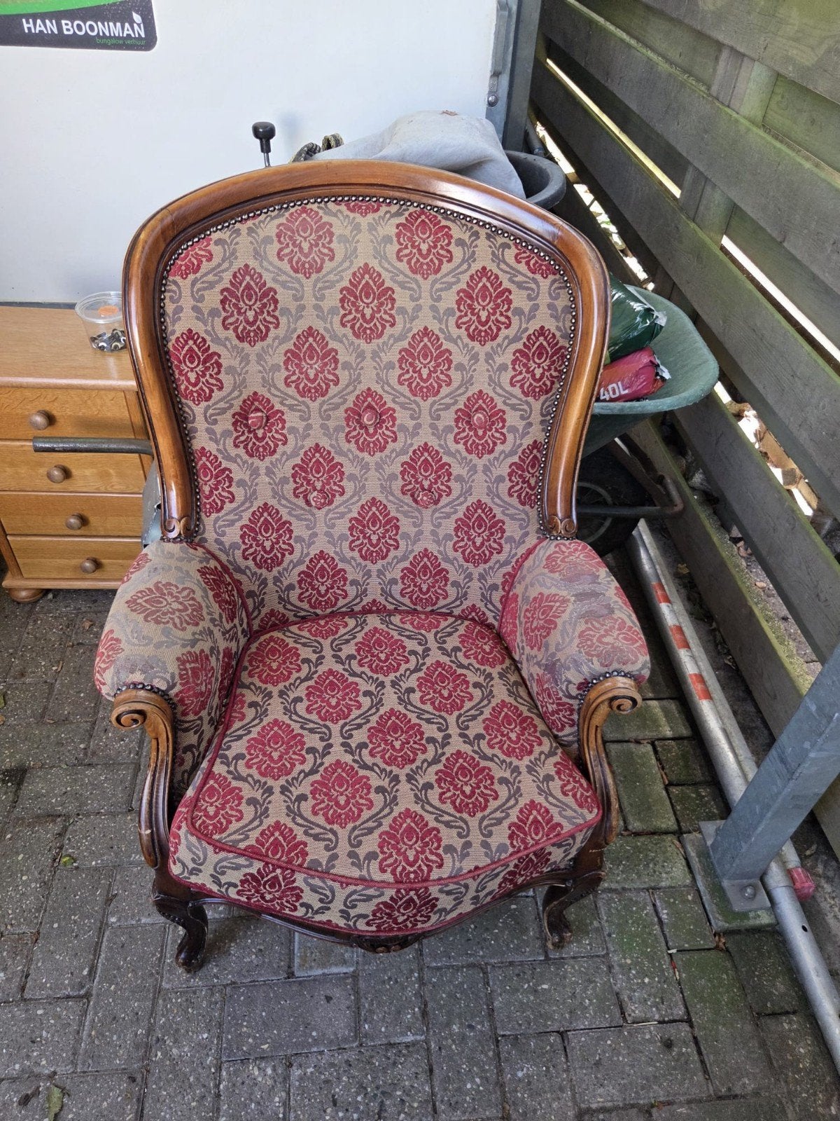 Klassieke Voltaire Fauteuil - Rood/Beige Damast, Ophalen