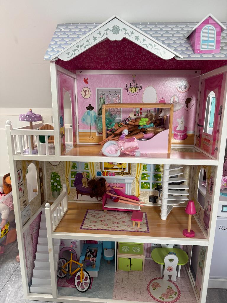 Poppenhuis, Ophalen, Zo goed als nieuw, Poppenhuis