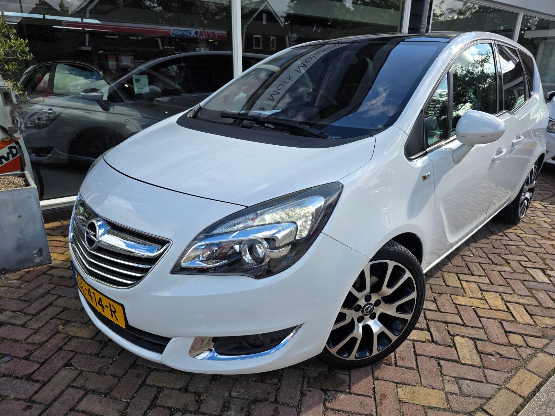 Opel Meriva 1.4 Turbo Cosmo,leuke kleurstelling,leder, Voorwielaandrijving, Gebruikt, 4 cilinders, Wit