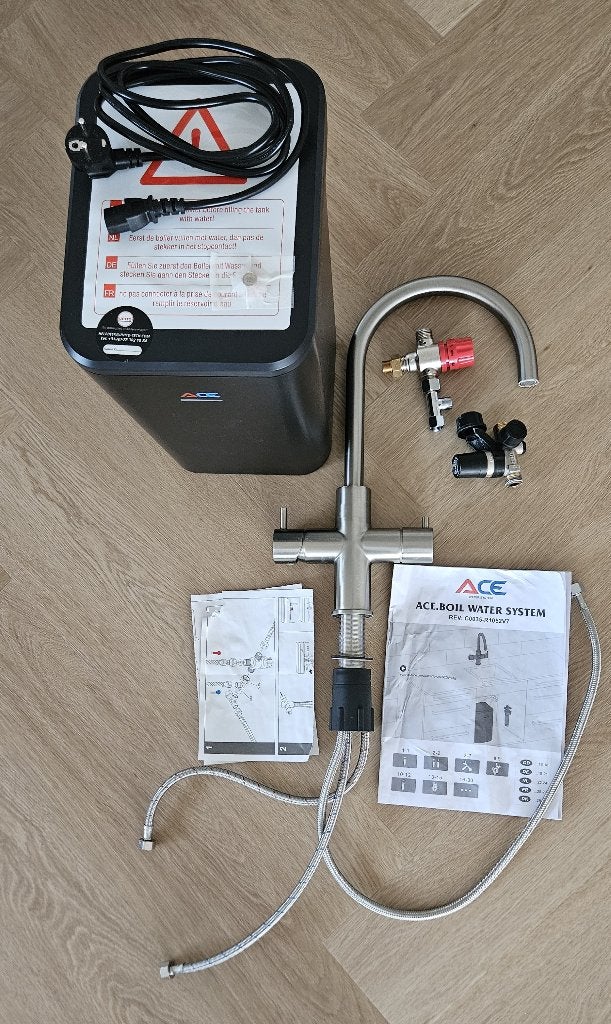 ACE.BOIL WATER SYSTEM met RVS kraan, Witgoed en Apparatuur, 2 liter of meer, Ophalen, Zo goed als nieuw, Rvs