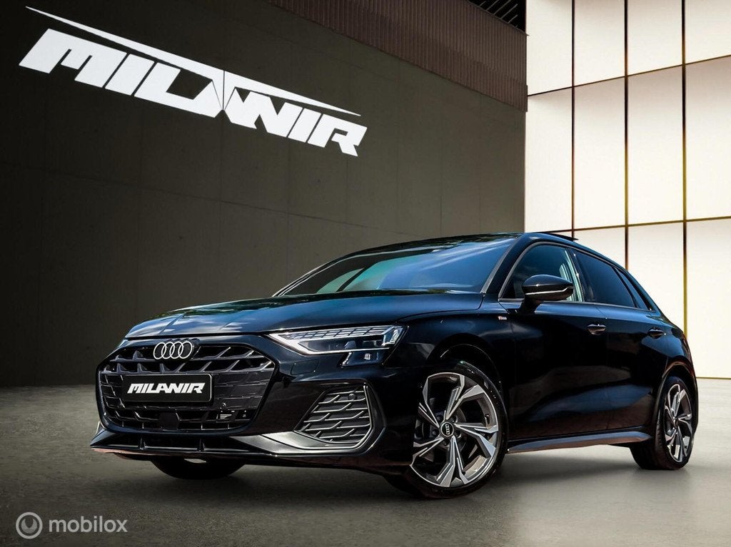 Audi A3 sportback 35 TFSI 3x S-Line|Leer|Pano|ACC|Blackstyle, Auto's, 4 cilinders, 150 pk, Zwart, Leder