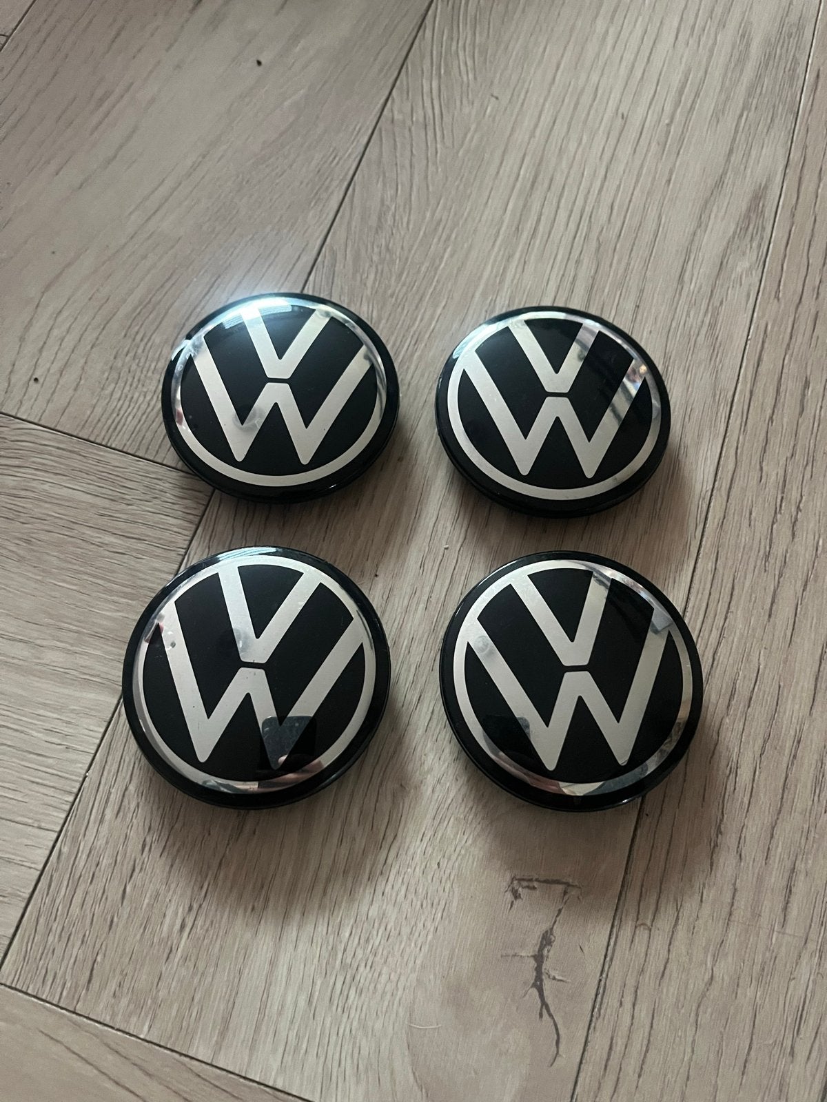 Volkswagen Naafdoppen - Set van 4, Ophalen of Verzenden, Zo goed als nieuw