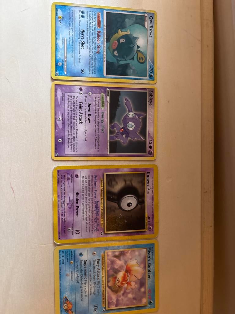 Pokémon kaarten - Beschadigd (Qwilfish, Sableye, Unown, Mist, Ophalen of Verzenden, Zo goed als nieuw, Meerdere kaarten