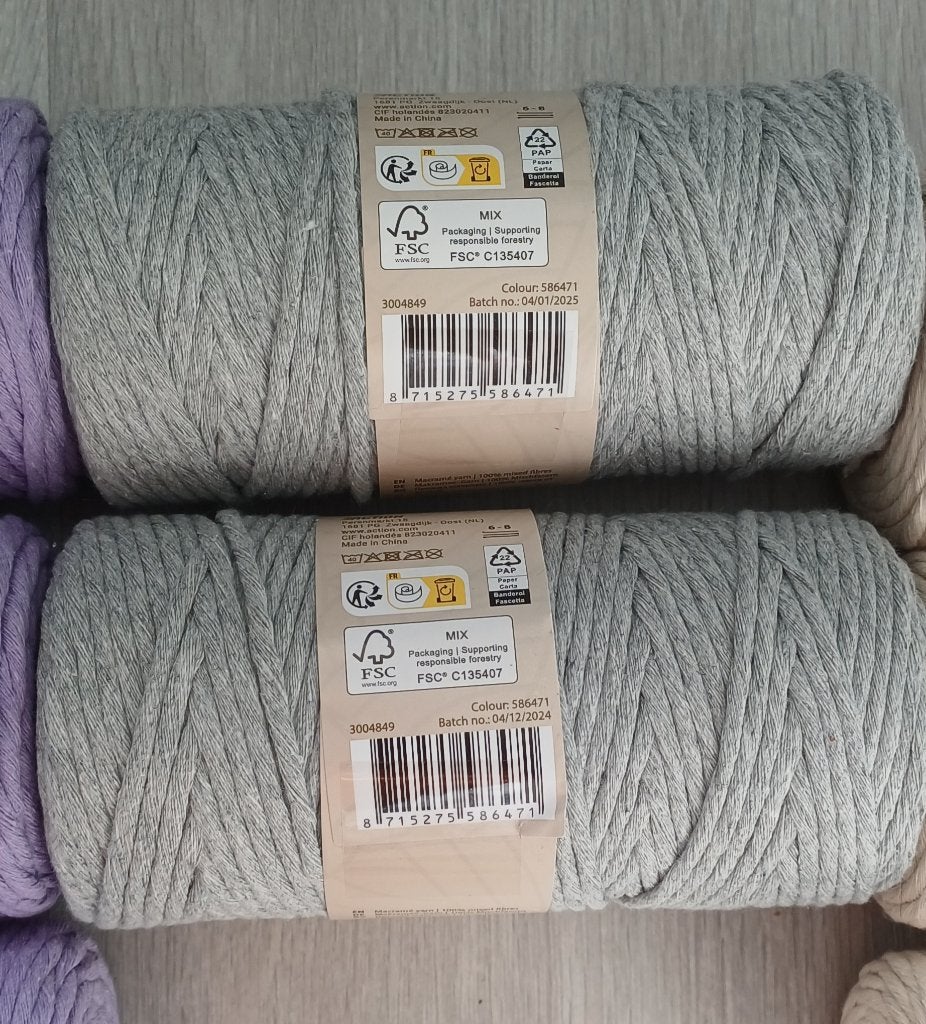 macramégaren Alison & Mae  93 m grijs, Hobby en Vrije tijd, Ophalen of Verzenden, Nieuw, Haken, Wol of Garen