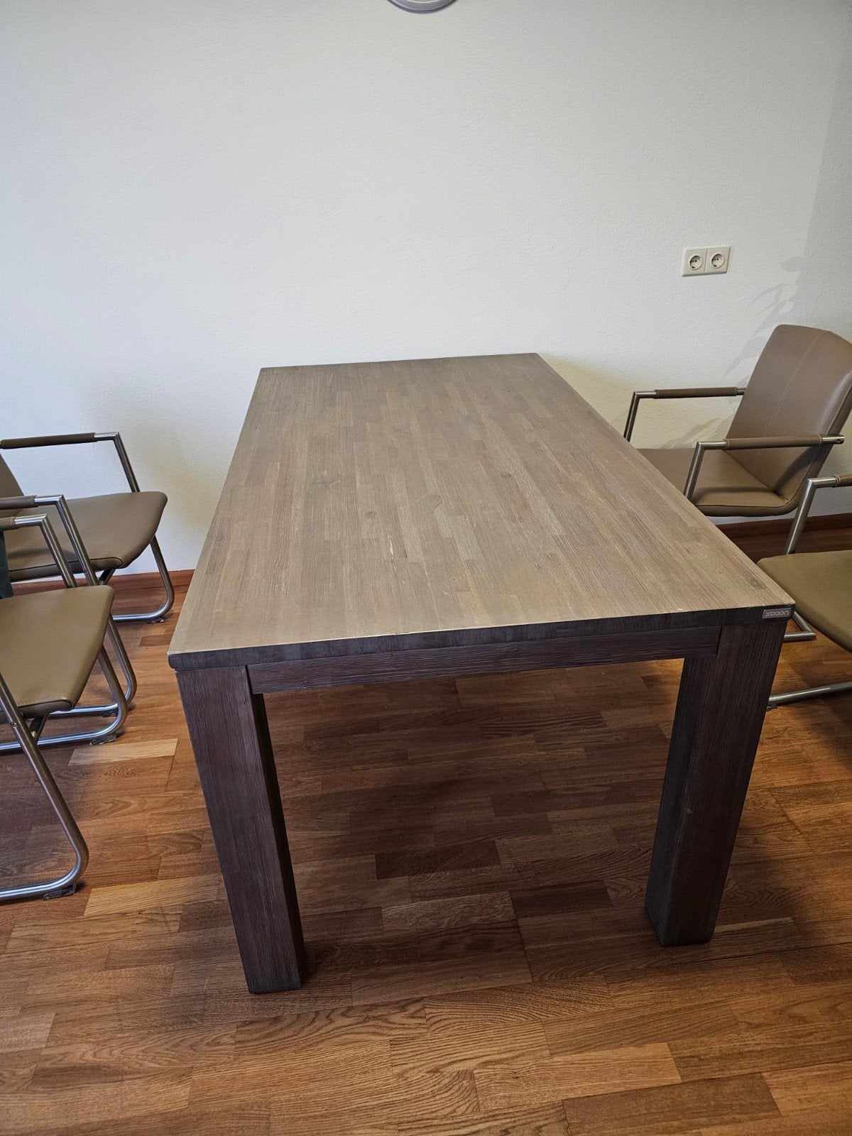 Stevige Xooon eettafel, Huis en Inrichting, Tafels | Eettafels, Gebruikt, 150 tot 200 cm, Vier personen, Rechthoekig