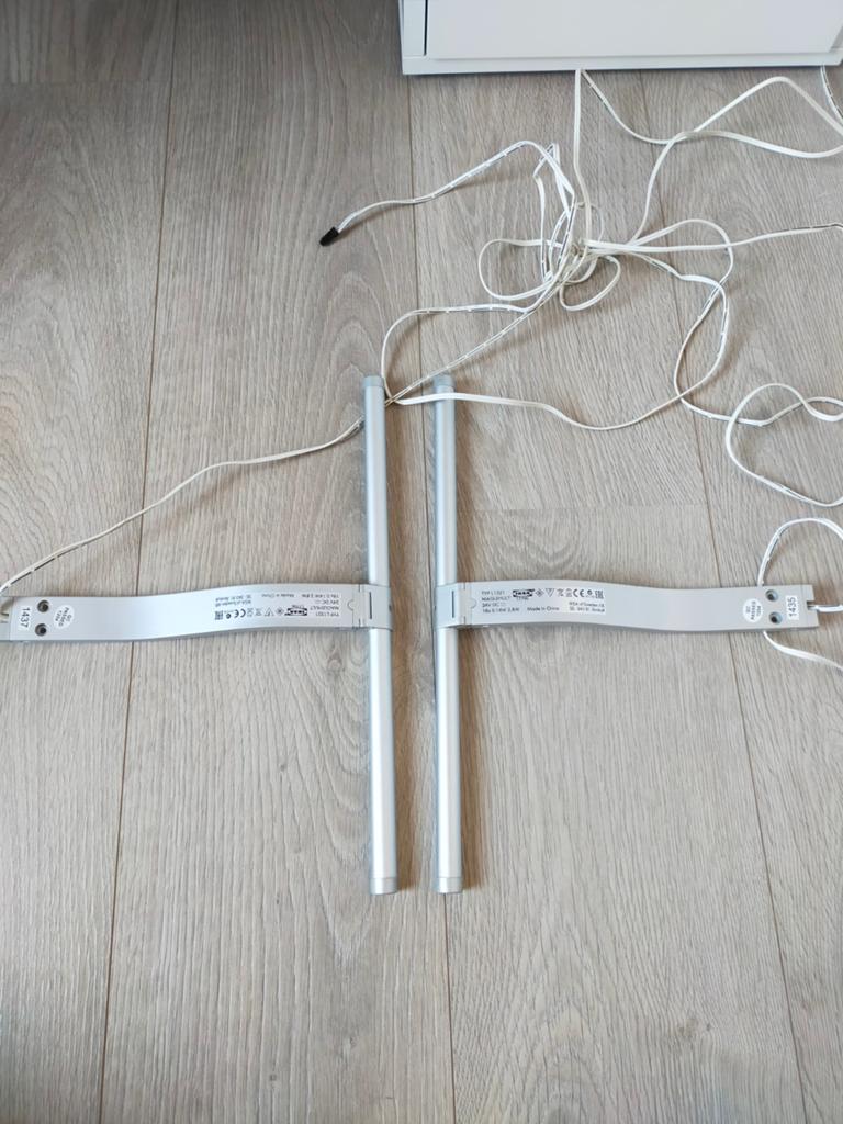 2x IKEA Maglehult LED kastverlichting, Huis en Inrichting, Lampen | Overige, Ophalen of Verzenden, Zo goed als nieuw, Modern
