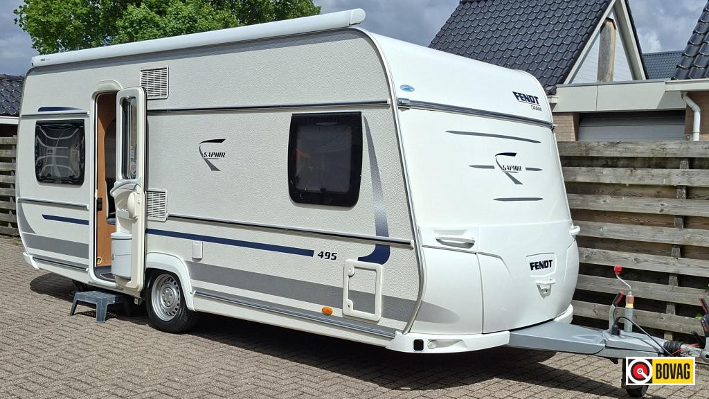 Fendt Saphir 495 SFB incl. Mover en Thule Lfl., Caravans en Kamperen, Caravans, Rondzit, Overige typen, Bedrijf, 1250 - 1500 kg