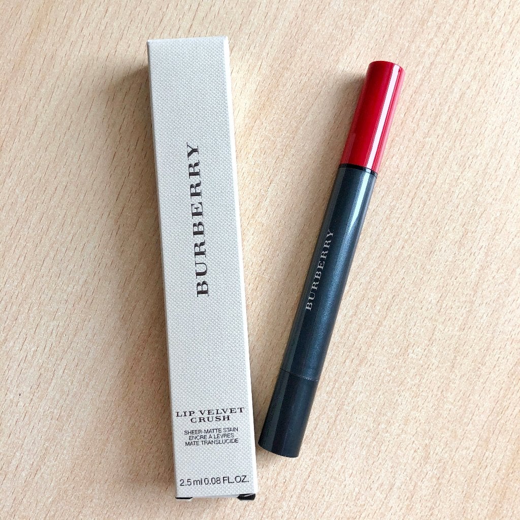 Burberry Lip Velvet Crush – Military Red, Ophalen of Verzenden, Zo goed als nieuw, Overige kleuren, Lippen