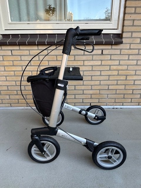 Gemino 30 Comfort lichtgewicht rollator, Diversen, Rollators, Ophalen of Verzenden, Opvouwbaar, Gebruikt