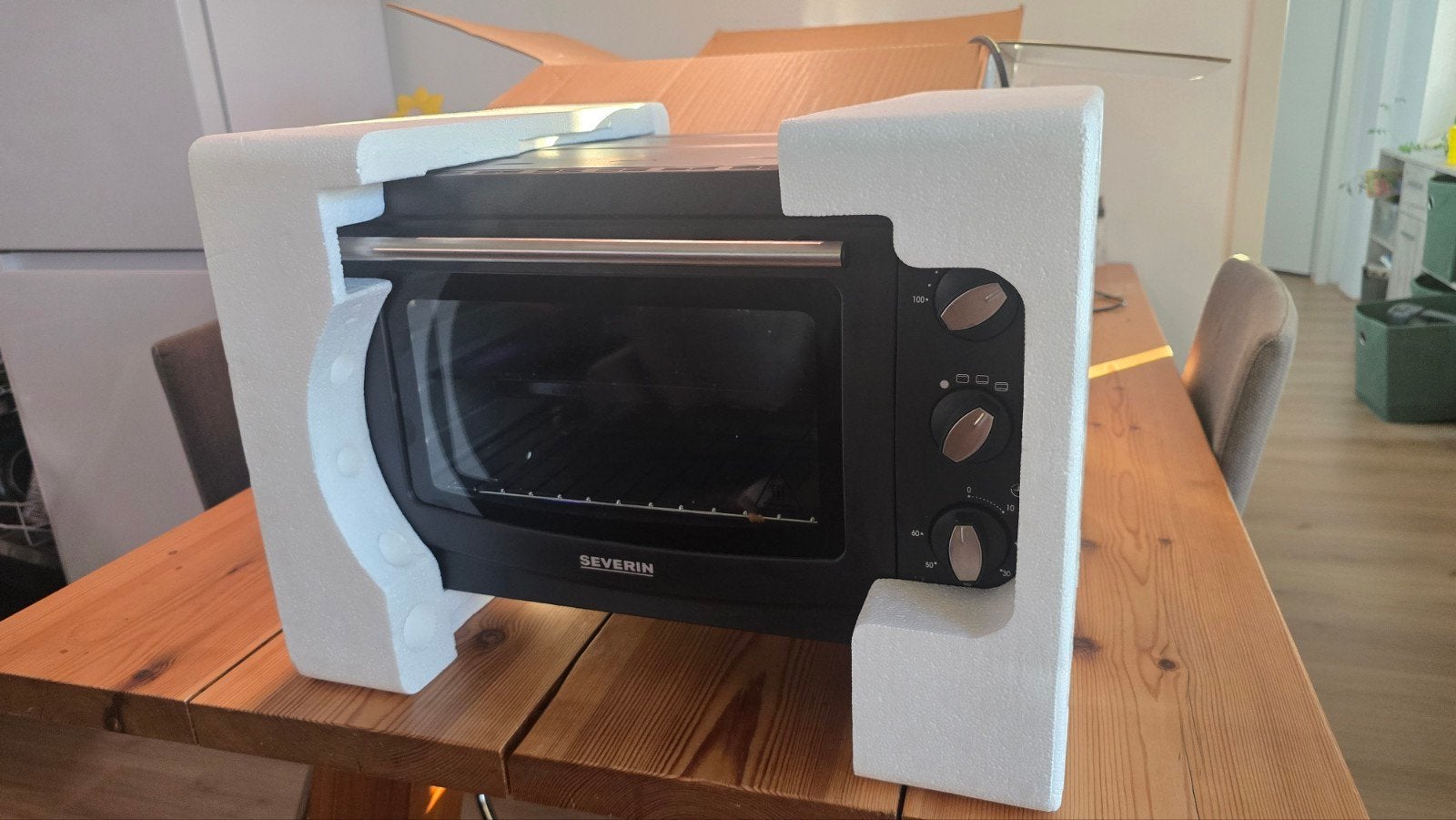 Severin TO 2067 Vrijstaande Oven - Zwart, 20L, 1500W, Minder dan 45 cm, Overige merken, Minder dan 45 cm, Oven