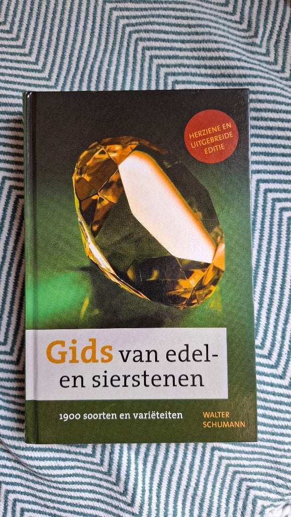 Gids van edel- en sierstenen, Nieuw, Walter schumann, Ophalen of Verzenden, Natuur algemeen
