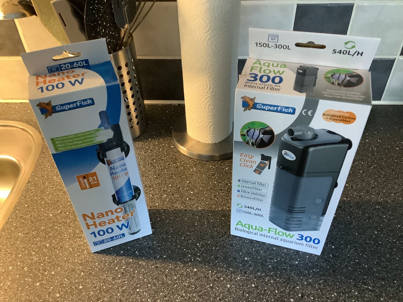 Aqua Flow en Superfish Nano Heater, Dieren en Toebehoren, Ophalen, Zo goed als nieuw, Verlichting of Verwarming