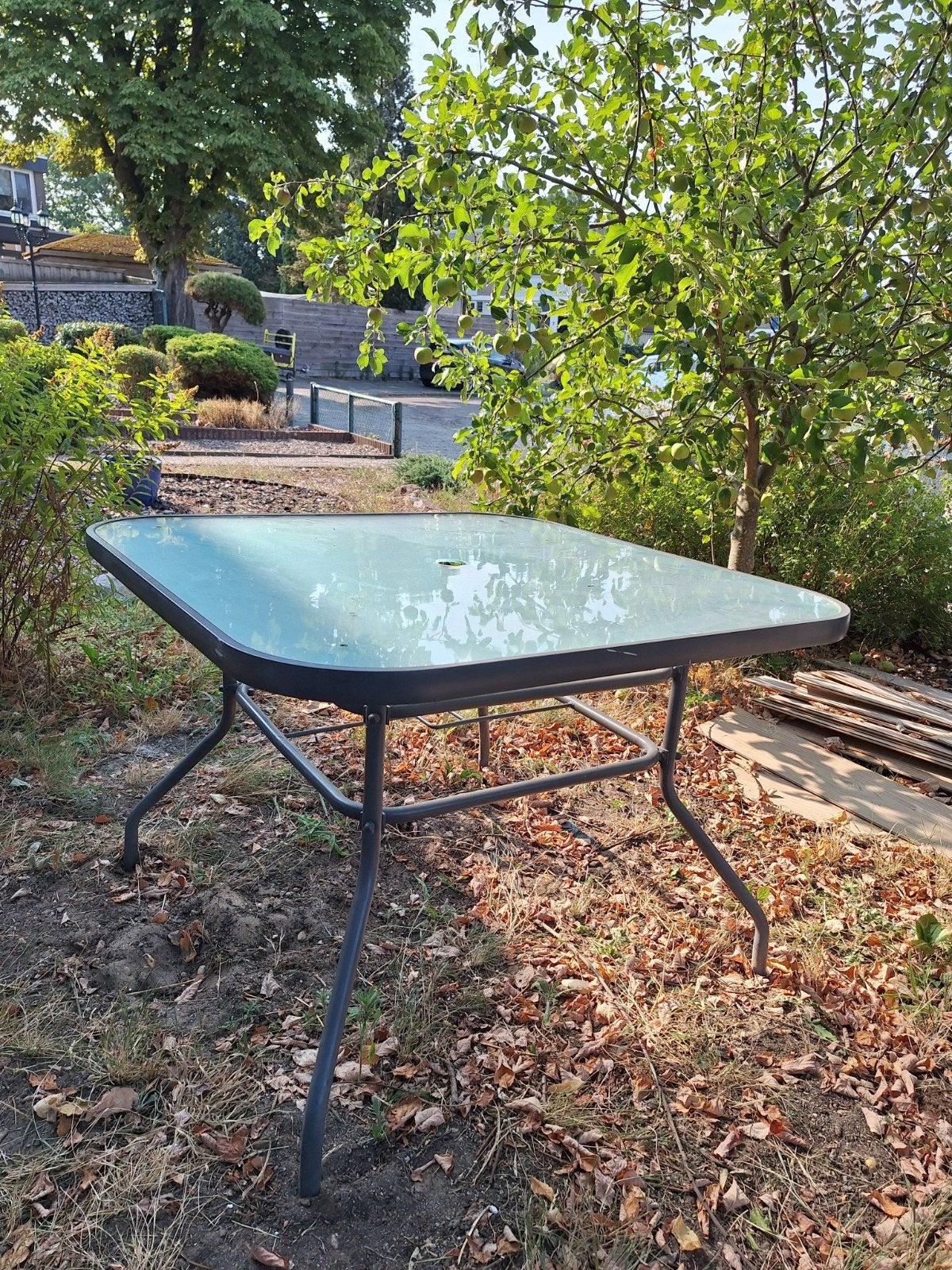 Tuin-/balkontafel met glazen blad, Ophalen, Gebruikt, Vierkant, Metaal
