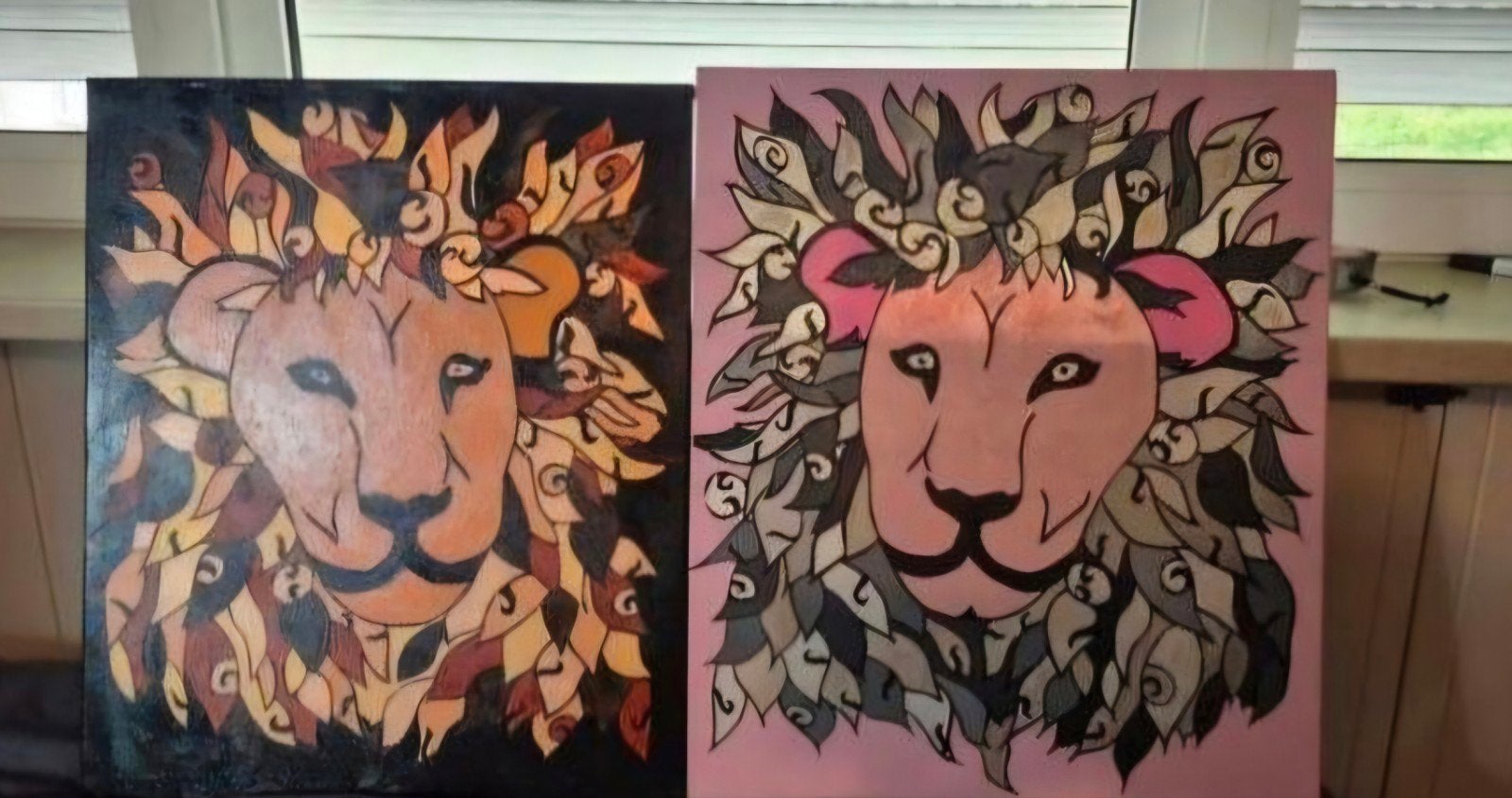 Set van 2 Leeuwenkoppen - Handgeschilderd, Antiek en Kunst, Ophalen, Acrylverf, Dieren, Abstract
