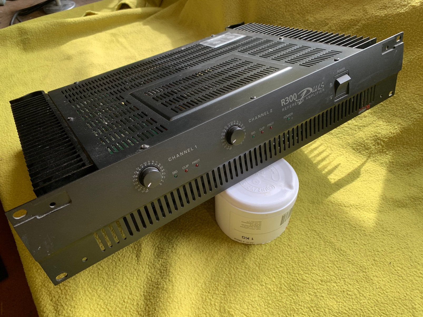 InterM R300 Plus Reference Amplifier, 2 x 150 Watt, 4 Ohm, Ophalen of Verzenden, Zo goed als nieuw, Minder dan 500 watt, P.A.