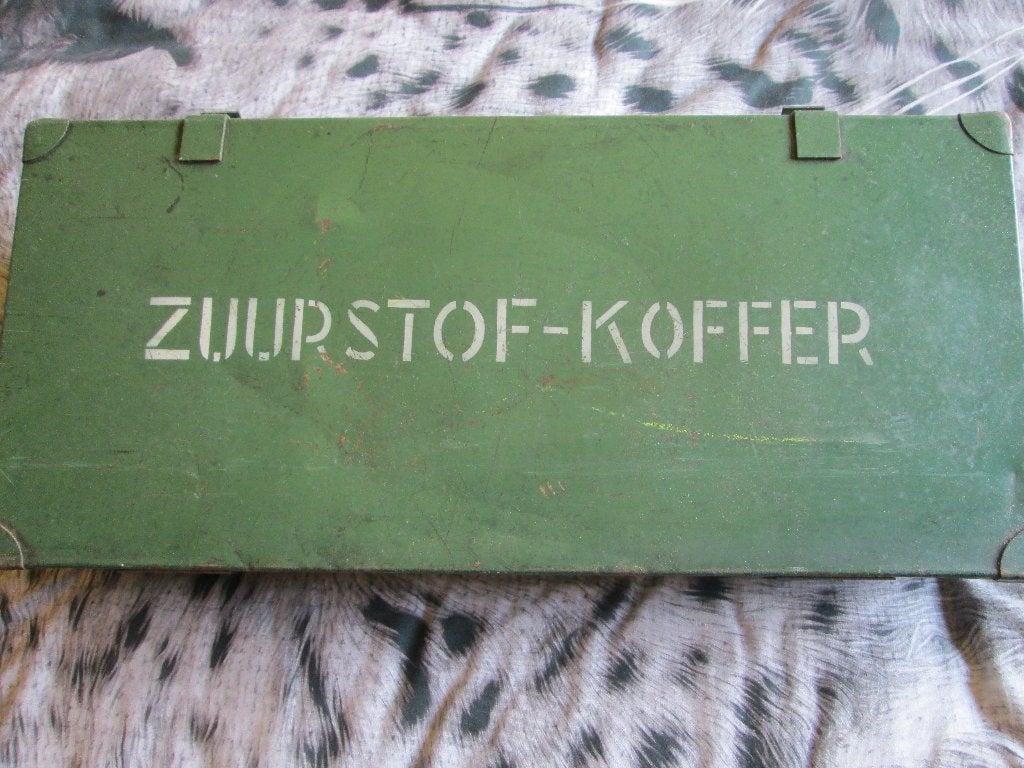 oude zuurstoffles in kist  GRATIS, Ophalen, Gebruikt