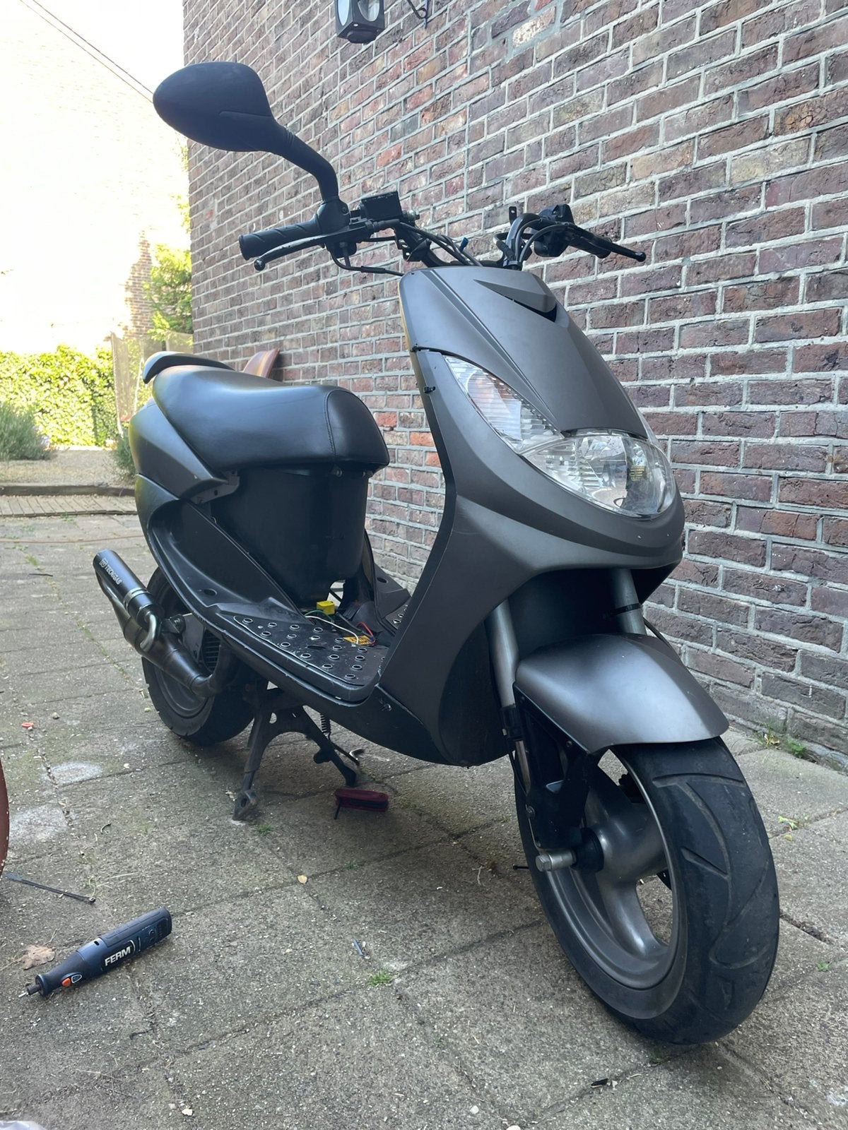 70cc mallosi sport peugeot vivacity, Ophalen, Zo goed als nieuw, Tweetakt, Vivacity
