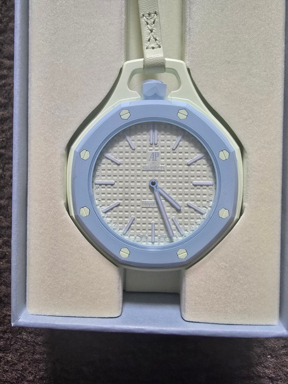 Audemars Piguet Royal pop Swatch, Ophalen of Verzenden, Nieuw, Kunststof, Swatch