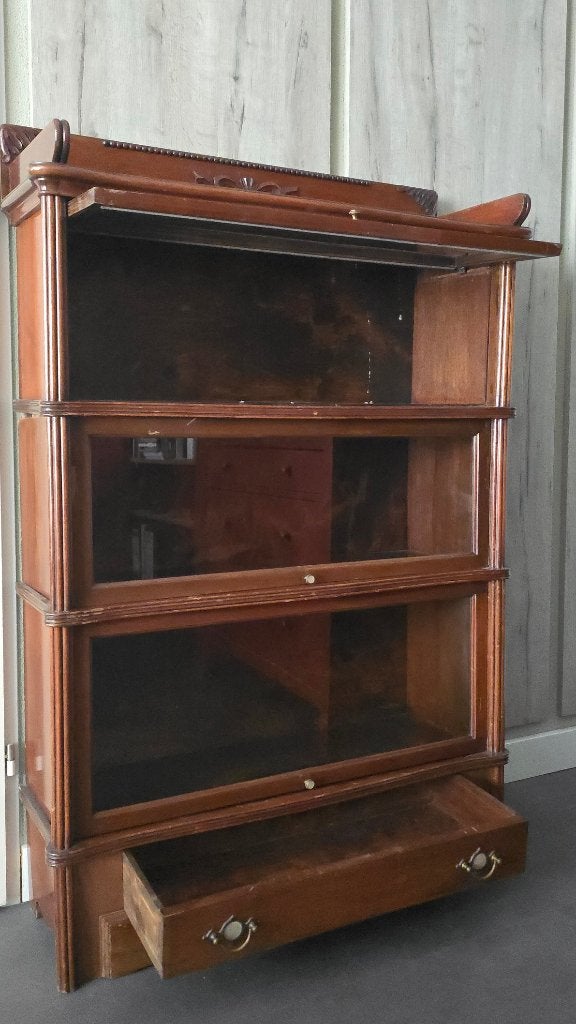 Kantoormeubel Globe Wernicke Elastic bookcase. Boekenkast, Ophalen