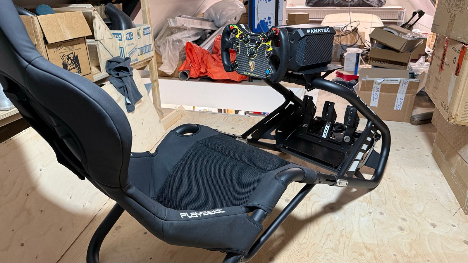 Foto 15 van Xbox Series X met Fanatec Racing Setup (Podium DD1) en Games