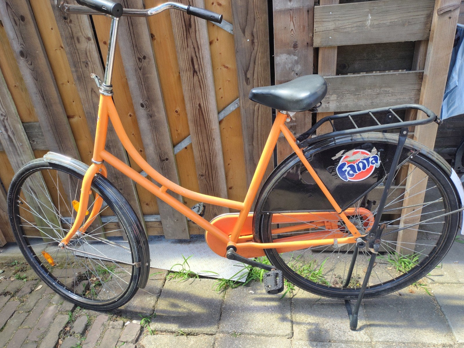 Oranje fiets met Fanta-logo, gebruikt, Terugtraprem, 50 tot 53 cm, Ophalen, Overige merken