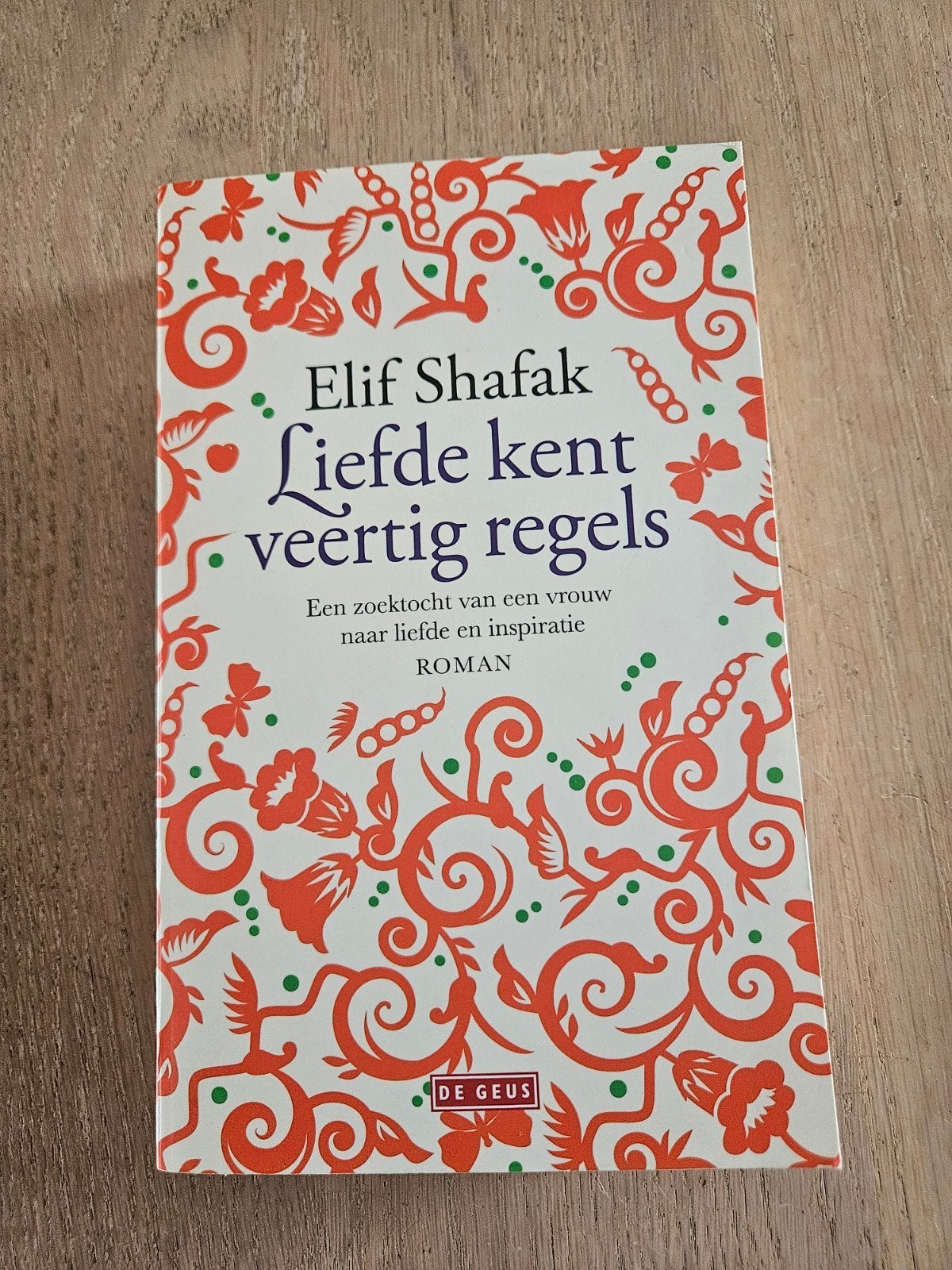 Boek Liefde kent 40 regels - Elif Shafak ZGAN, Ophalen of Verzenden, Zo goed als nieuw