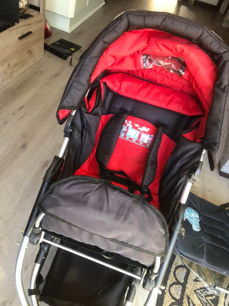 Kinderwagen, Ophalen, Zo goed als nieuw