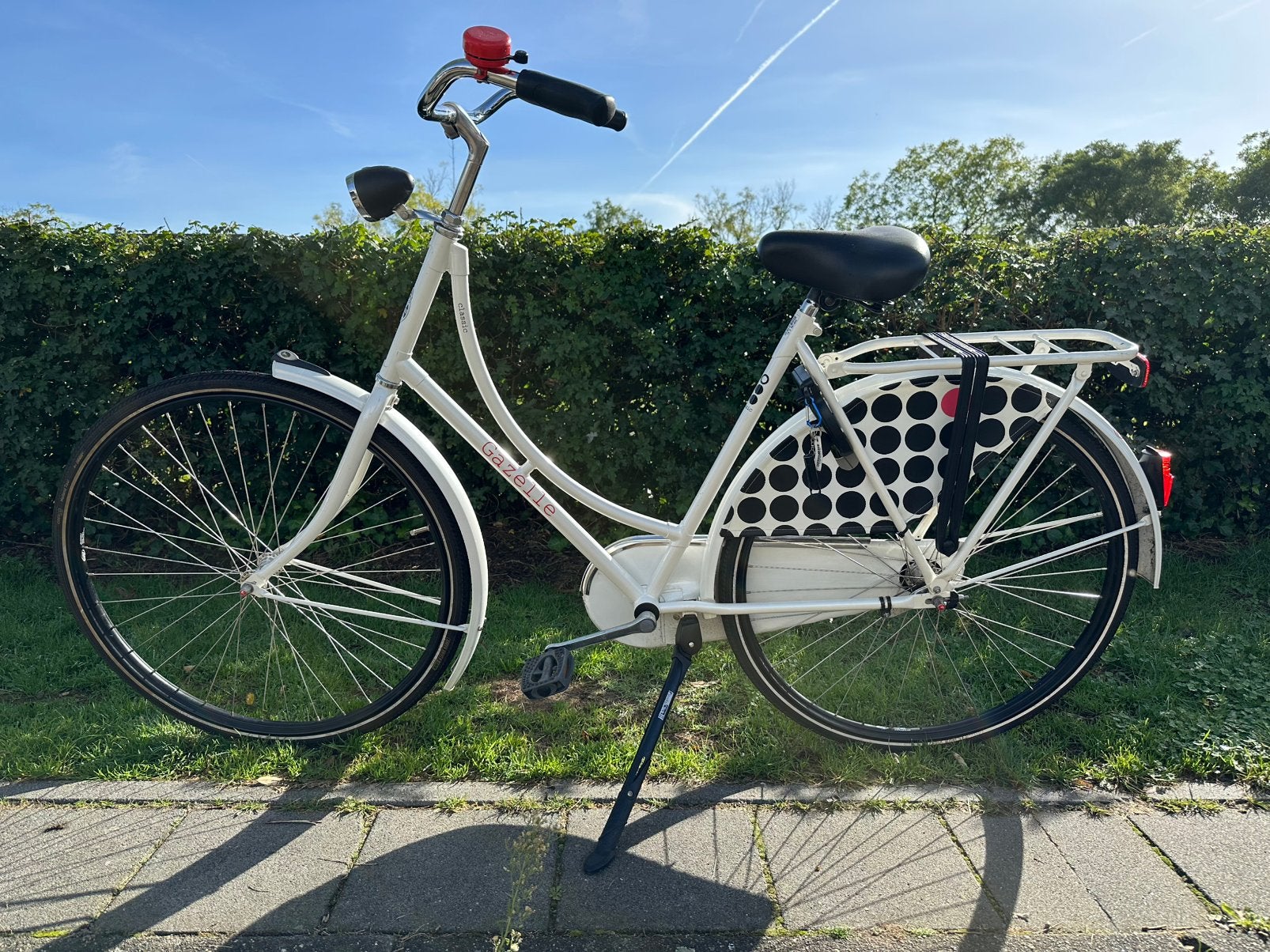 Gazelle damesfiets, wit met vrolijke accenten, Ophalen, Terugtraprem, Gebruikt, 50 tot 53 cm