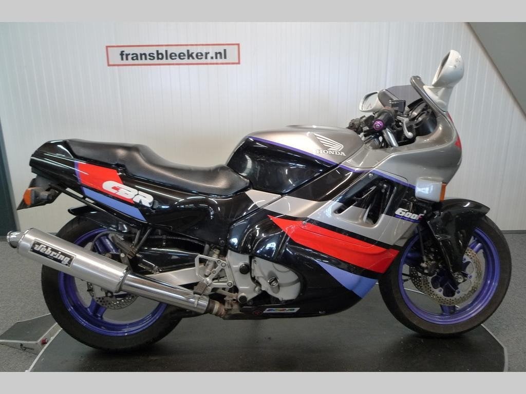 HONDA CBR 600 F - 1990, Bedrijf, Sport, Meer dan 35 kW, 599 cc