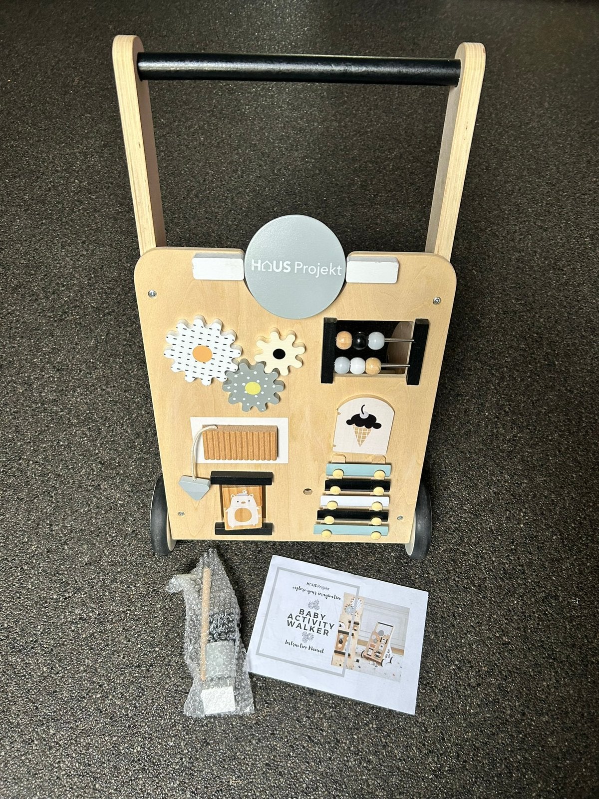Baby activity walker - haus project, Kinderen en Baby's, Speelgoed | Houten speelgoed, Ophalen, Zo goed als nieuw