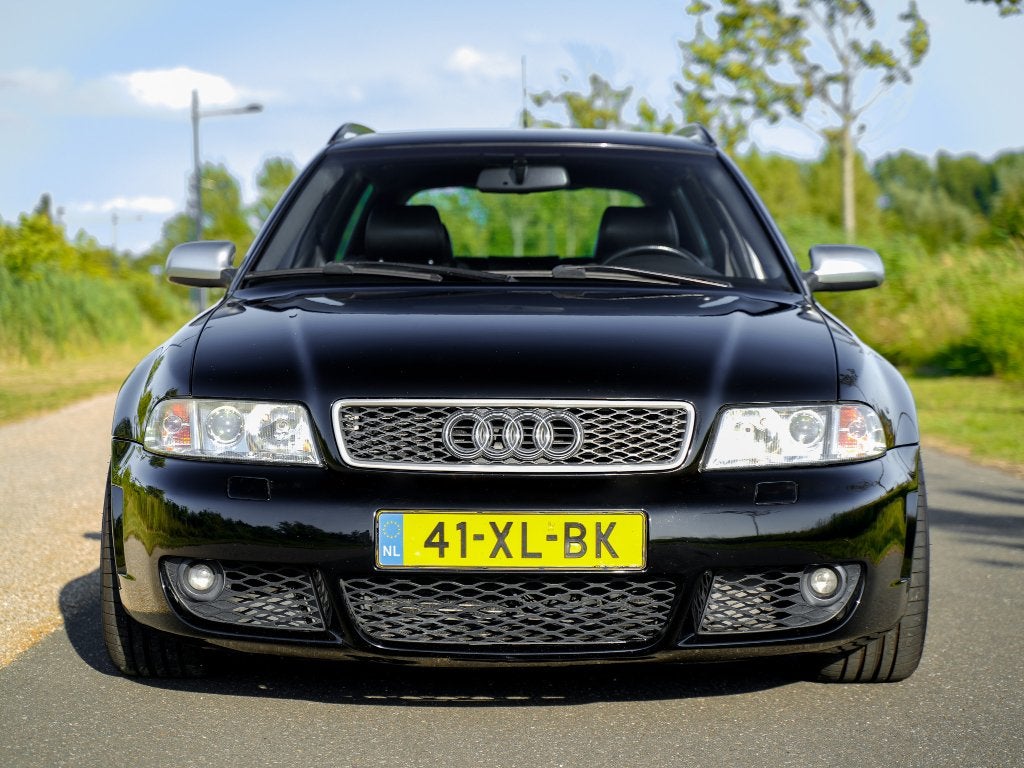 Audi RS4 2.7 V6 Avant 280KW 2001 Zwart, Zwart, 2671 cc, Zwart, Leder