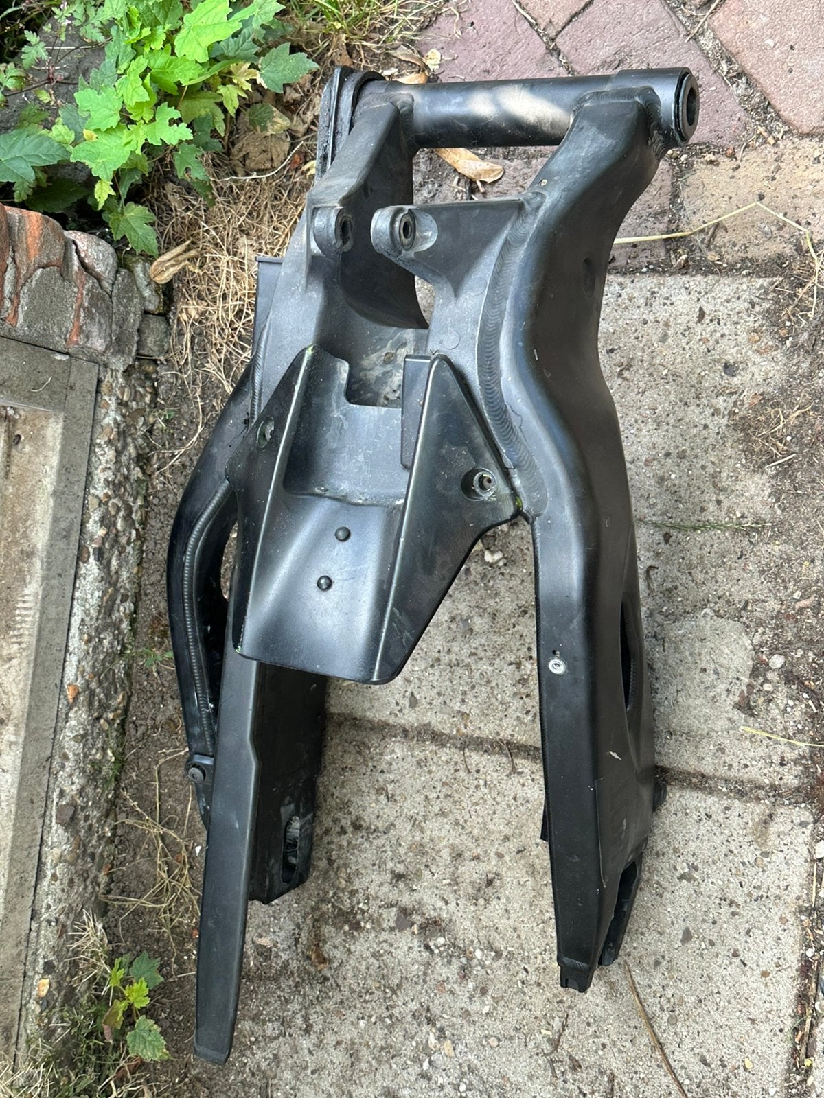 Swingarm cbr1000rr sc59/sc77, Ophalen, Gebruikt
